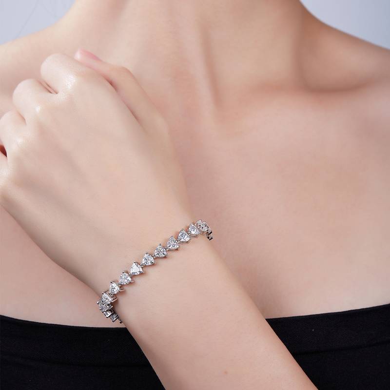 三角形拼石Tennis ChainS925银镀白金BraceletMoissanite0.5ct/粒DVVS